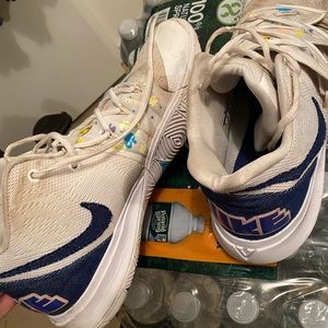 Nike kyrie 5s size 11